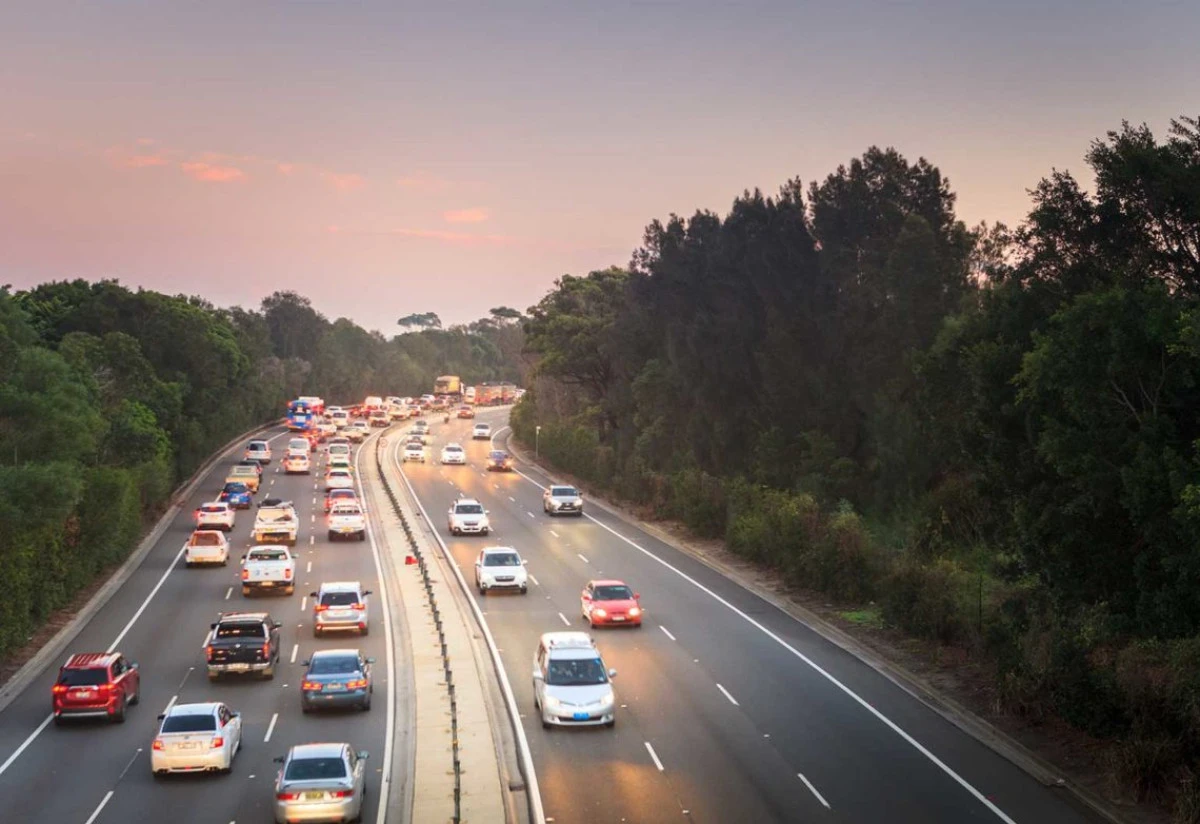 Uzun tatil &ouml;ncesi trafik &ccedil;ağrısı: Sorumlulukla ara&ccedil; kullanın
