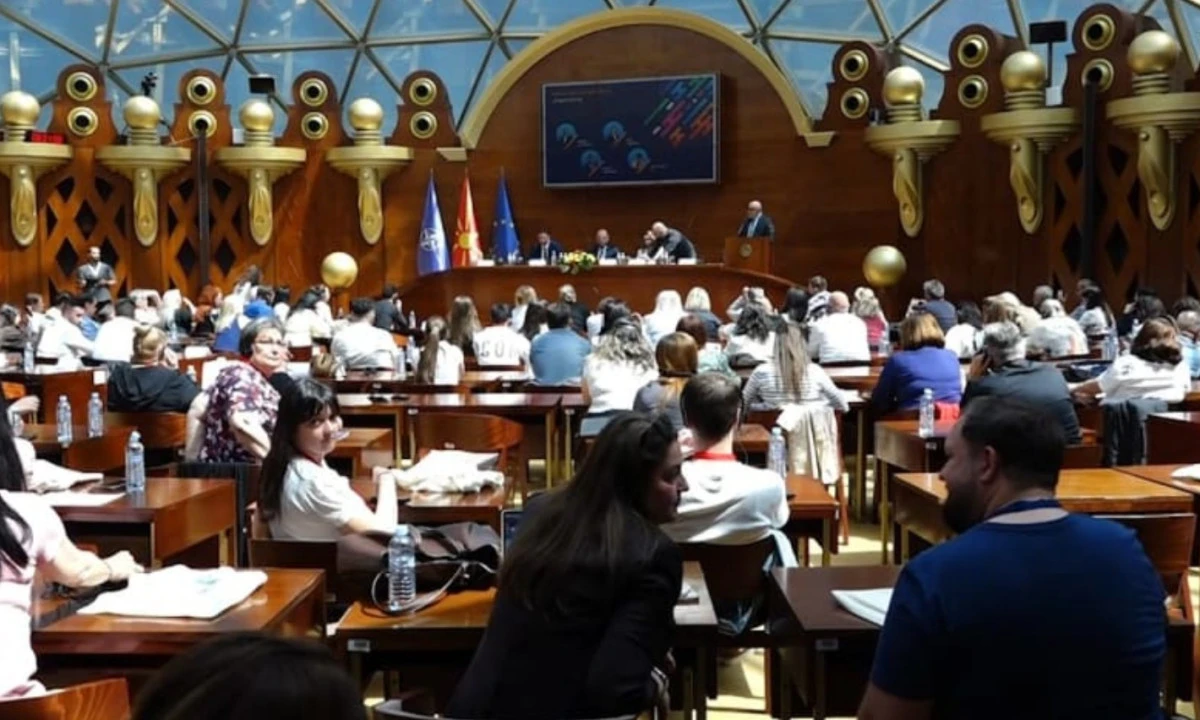 Vatandaşlar sordu, milletvekilleri cevapladı: AB yolunda sorumluluk tartışması