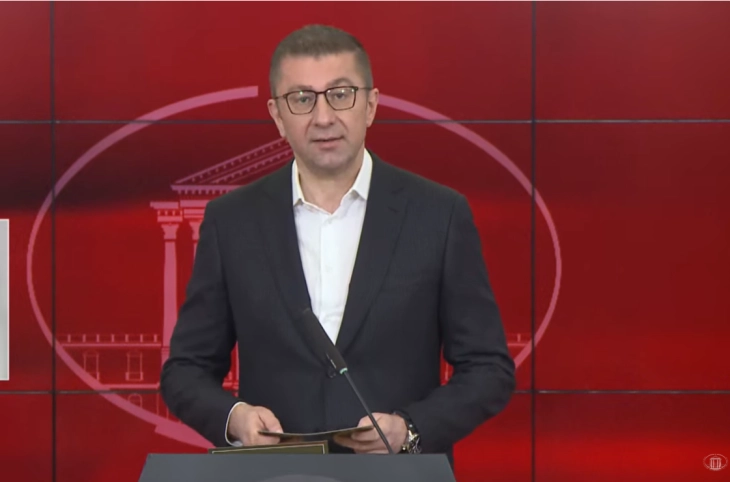 Yakıtta vergi indirimi: Fiyatlar 7 denar d&uuml;şecek