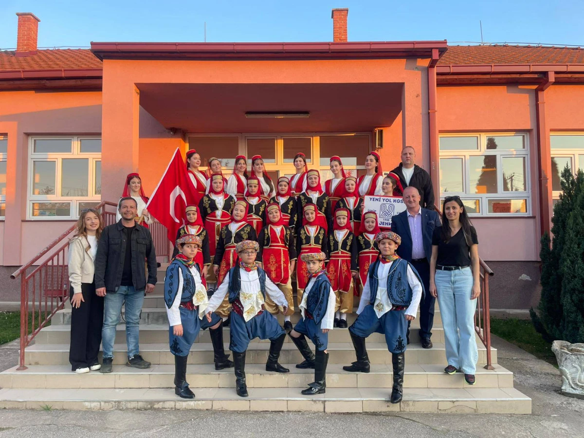 Yeni Yol Derneği, Sırbistan&rsquo;da k&uuml;lt&uuml;rlerarası k&ouml;pr&uuml; kurdu